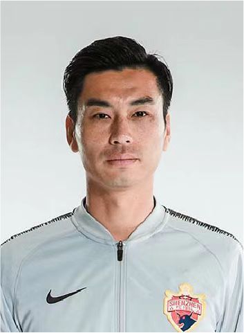 国产树林野战在线播放