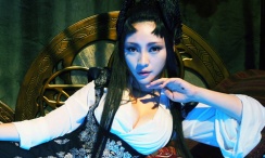 美女在线喷水